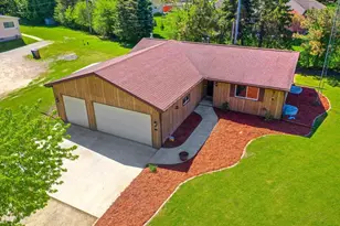 1842 N Oakwood Rd, Oshkosh, WI 54904 - Photo 49