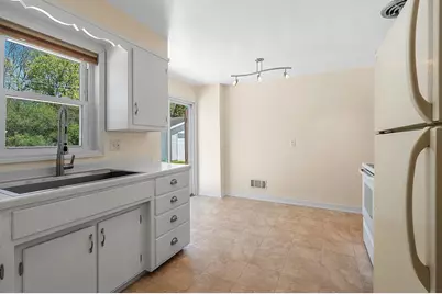 250 Taft Street, Green Bay, WI 54301 - Photo 13