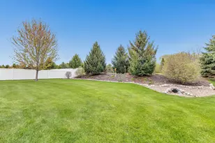 605 Pebblestone Cir, Oneida, WI 54155 - Photo 23
