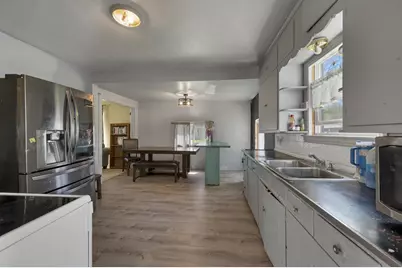 1139 Badger Street, Green Bay, WI 54303 - Photo 15