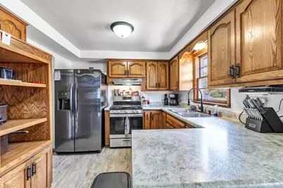1651 Debra Lane, Green Bay, WI 54302 - Photo 7