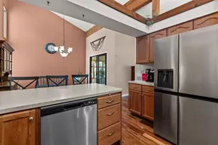 704 Miller Ln Ct, Kaukauna, WI 54130 - Photo 7