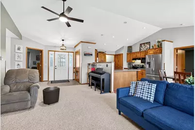 106 Parkview Drive, Eden, WI 53019 - Photo 7
