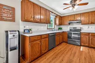 807 Rose Hill Rd, Kaukauna, WI 54130 - Photo 9