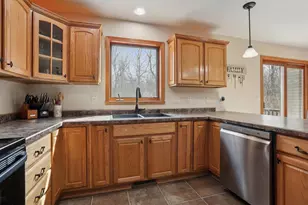 W4954 Emery Ln, Fond du Lac, WI 54937 - Photo 11