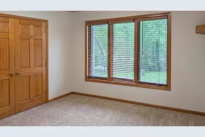 W4954 Emery Lane, Fond du Lac, WI 54937 - Photo 5