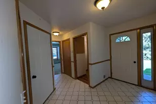 2721 W 9th Ave, Oshkosh, WI 54904 - Photo 17