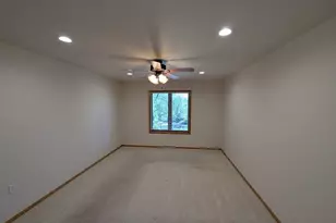 2721 W 9th Ave, Oshkosh, WI 54904 - Photo 21