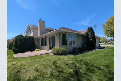 2721 9th Avenue, Oshkosh, WI 54904 - Photo 3