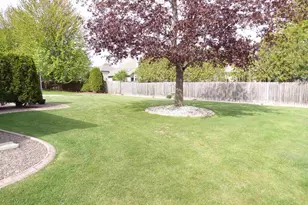 2360 Lost Dauphin Rd, De Pere, WI 54115 - Photo 17