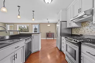 3219 E Fallcreek Ln, Appleton, WI 54913 - Photo 15