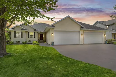 3219 E Fallcreek Lane, Appleton, WI 54913 - Photo 1