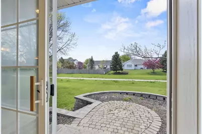 3219 E Fallcreek Lane, Appleton, WI 54913 - Photo 23