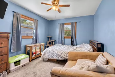 1009 S Pearl Street, New London, WI 54961 - Photo 17