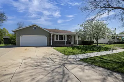 1625 Sylvan Avenue, Appleton, WI 54915 - Photo 1
