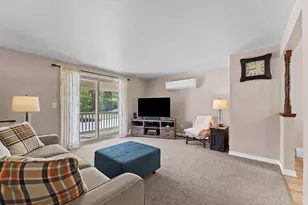 2987 Albert Dr, Green Bay, WI 54311 - Photo 9