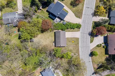 2987 Albert Drive, Green Bay, WI 54311 - Photo 7