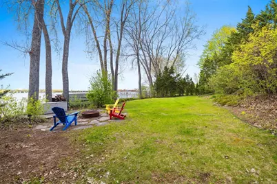 2512 Riverside Drive, Green Bay, WI 54301 - Photo 11