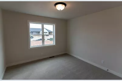 N9243 Anton Street, Appleton, WI 54915 - Photo 21