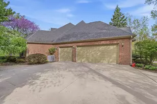 384 Ledgewood Dr, Fond du Lac, WI 54937 - Photo 59