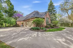 384 Ledgewood Dr, Fond du Lac, WI 54937 - Photo 61