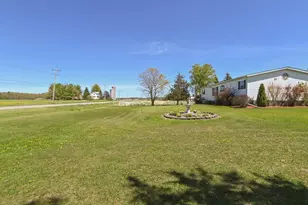 N688 Bellin Rd, Fremont, WI 54940 - Photo 9