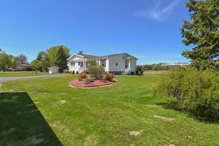 N688 Bellin Rd, Fremont, WI 54940 - Photo 13