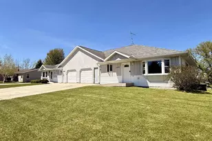 1530 Falcon Way, Sheboygan Falls, WI 53085 - Photo 1