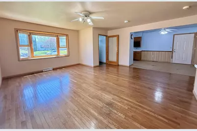 1530 Falcon Way, Sheboygan Falls, WI 53085 - Photo 3