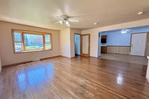1530 Falcon Way, Sheboygan Falls, WI 53085 - Photo 3
