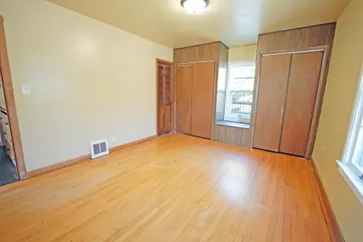1214 18th Street, Manitowoc, WI 54220 - Photo 11