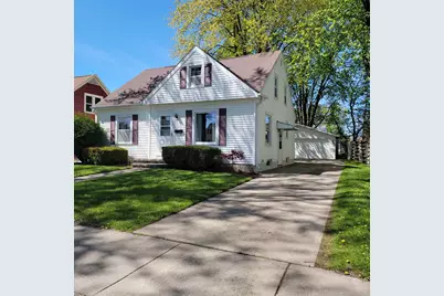 1340 W Spring Street, Appleton, WI 54914 - Photo 1
