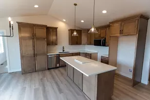 N9222 Anton St, Appleton, WI 54915 - Photo 9