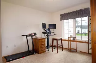 1005 W Windtree Dr, Appleton, WI 54914 - Photo 7