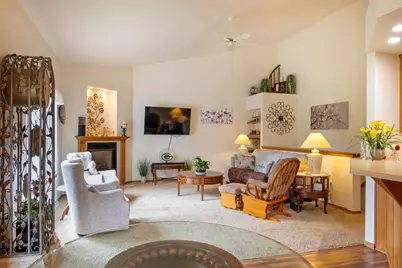 1005 W Windtree Drive #60, Appleton, WI 54914 - Photo 3