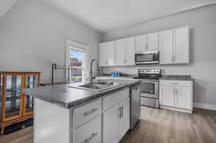 303 Congress St, Oconto, WI 54153 - Photo 9