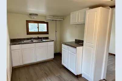17 W Linwood Avenue, Oshkosh, WI 54901 - Photo 13