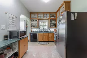 611 Shearer St, Waupaca, WI 54981 - Photo 23