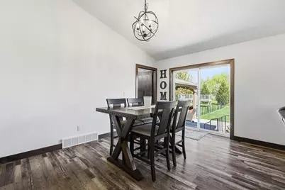 2660 W Fallen Oak Drive, Appleton, WI 54913 - Photo 9