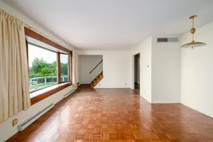 2836 Shorewood Dr, Oshkosh, WI 54901 - Photo 5