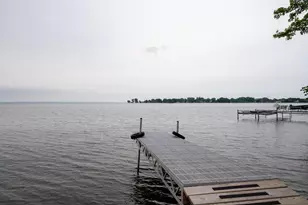 2836 Shorewood Dr, Oshkosh, WI 54901 - Photo 25