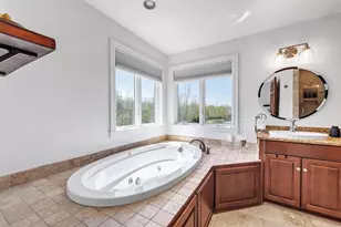 2005 Fescue Way, Suamico, WI 54313 - Photo 23