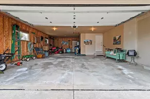 2152 Skyview St, Green Bay, WI 54311 - Photo 43