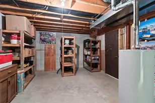 2152 Skyview St, Green Bay, WI 54311 - Photo 41