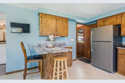 1290 Wild Rose Lane, Neenah, WI 54956 - Photo 3