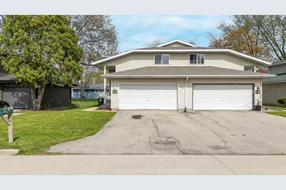 722 N Hawthorne Drive, Appleton, WI 54915 - Photo 3