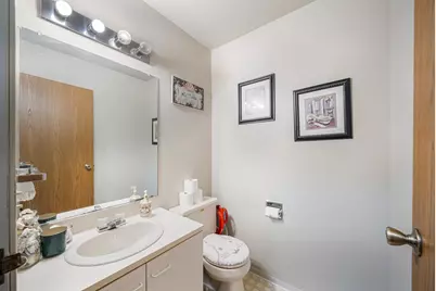 722 N Hawthorne Drive, Appleton, WI 54915 - Photo 21