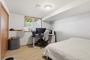 1700 Tracia Ln, Appleton, WI 54911 - Photo 7