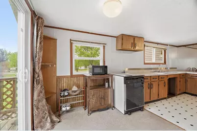 630 Elm Street, Omro, WI 54963 - Photo 11
