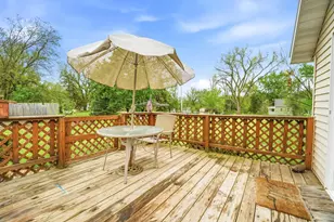 630 Elm St, Omro, WI 54963 - Photo 21